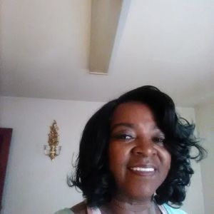 Meet your Posher, Annette